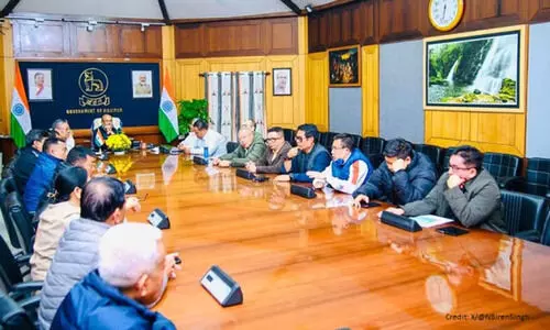 മണിപ്പൂരിൽ മുഖ്യമന്ത്രി വിളിച്ച യോഗത്തിൽനിന്ന്   12 ബി.ജെ.പി എം.എൽ.എമാർ വിട്ടുനിന്നു