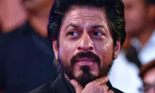 Shah Rukh Khan opens up on losing his parents, wonders if they saw him as a 24-year-old kid who has no sustenance’