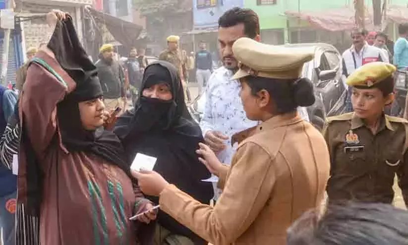 യു.പിയിൽ ബുർഖയിട്ട വോട്ടർമാരെ പരിശോധിക്കണമെന്ന് ബി.ജെ.പി; ഐ.ഡി കാർഡ് പരിശോധിക്കാൻ പൊലീസിന് അധികാരമില്ലെന്ന് പ്രതിപക്ഷം