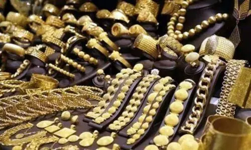 തെലങ്കാനയിലെ ബാങ്കിൽ 13.6 കോടിയുടെ സ്വർണ കവർച്ച