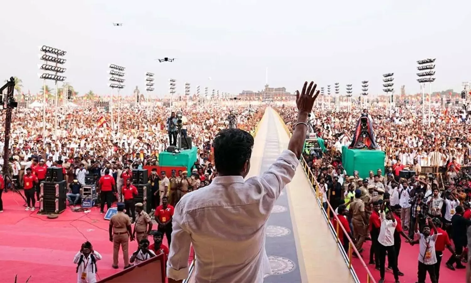 2026ൽ തമിഴകം വിജയ് ഭരിക്കുമോ?