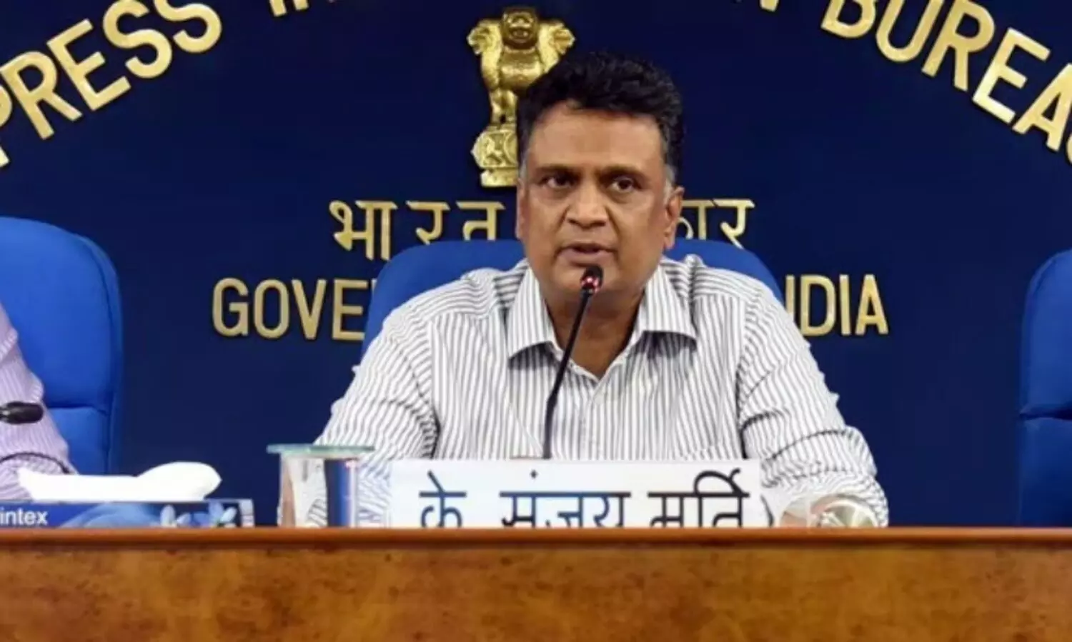 സഞ്ജയ് മൂർത്തി സി.എ.ജിയായി ചുമതലയേറ്റു