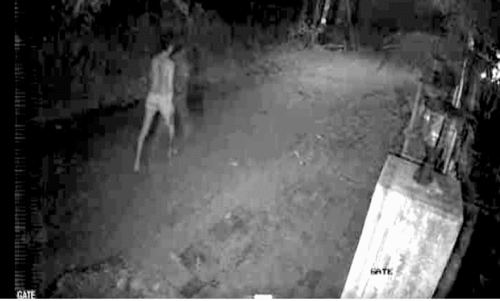 കുന്നുമ്പുറത്ത്​ അജ്ഞാതനെ കണ്ടെന്ന്​; നാട്ടുകാർ ‘കുറുവ’ പേടിയിൽ