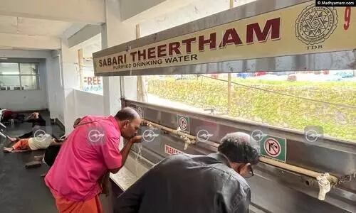തീർഥാടകർക്ക് കുടിവെള്ളത്തിന് 106 കിയോസ്കുകൾ; പ്ലാന്റിൽ ശുദ്ധീകരിക്കുന്നത് മണിക്കൂറിൽ 35,000 ലിറ്റർ വെള്ളം