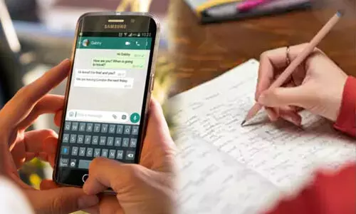 വിദ്യാർഥികൾക്ക് നോട്ട്സ് വാട്സ്ആപ്പിലൂടെ നൽകുന്നതിന് വിലക്ക്