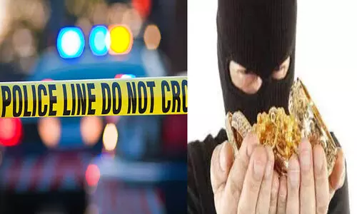 പെരിന്തൽമണ്ണയിൽ ജ്വല്ലറി ഉടമകളെ ആക്രമിച്ച് മൂന്നു കിലോ സ്വർണം കവർന്നു