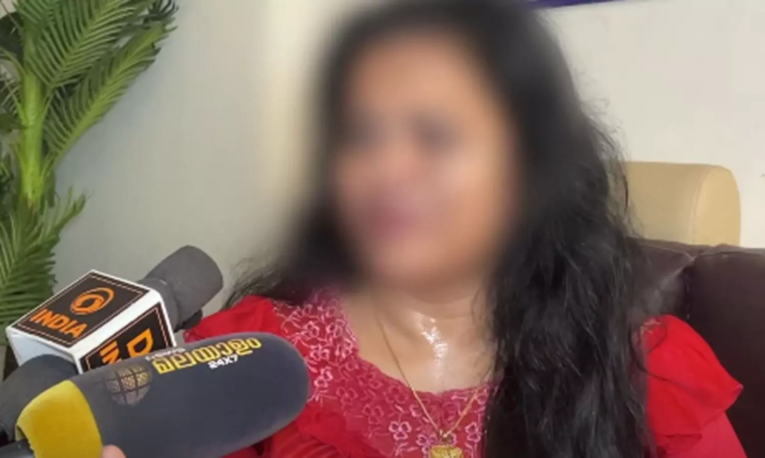 ഈ കണ്ണുനീർ കേരളത്തിന്‍റെ ശാപമാണ്... -മുകേഷ് ഉൾപ്പെടെ നടന്മാർക്കെതിരെ പരാതി നൽകി പിൻവലിച്ച നടി