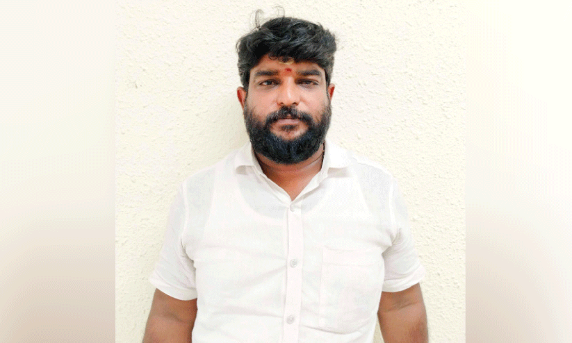 ബലാത്സംഗ കേസ്; പ്രതിക്ക് 12 വർഷം കഠിന തടവ് ബലാത്സംഗ കേസ്; പ്രതിക്ക് 12 വർഷം കഠിന തടവ്