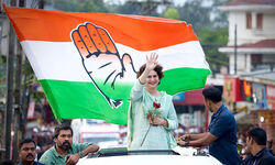 വയനാട്ടിൽ താരമായി പ്രിയങ്ക ഗാന്ധി; ലീഡ് ഒരു ലക്ഷം കടന്നു