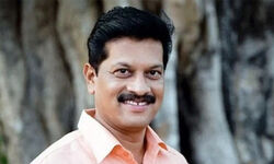 യു.ആർ. പ്രദീപിന്‍റെ ലീഡ് പതിനായിരം കടന്നു