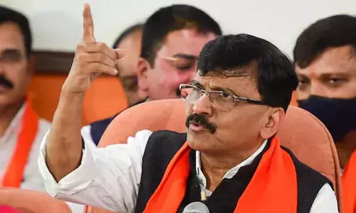 ​ഒരിക്കലും സംഭവിക്കില്ല; മഹാരാഷ്ട്ര തെരഞ്ഞെടുപ്പ് ഫലത്തെ ചോദ്യം ചെയ്ത് സഞ്ജയ് റാവത്ത്