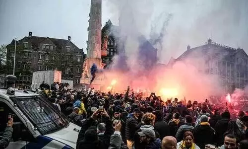 ആംസ്റ്റർഡാമിനെപ്പറ്റിത്തന്നെ ആംസ്റ്റർഡാമിനെപ്പറ്റിത്തന്നെ