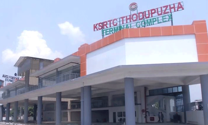 തൊടുപുഴ ഡിപ്പോയിൽ ബസുകൾ കുറവ്; എറണാകുളം, വൈക്കം റൂട്ടുകളിൽ യാത്രാദുരിതം തൊടുപുഴ ഡിപ്പോയിൽ ബസുകൾ കുറവ്; എറണാകുളം, വൈക്കം റൂട്ടുകളിൽ യാത്രാദുരിതം