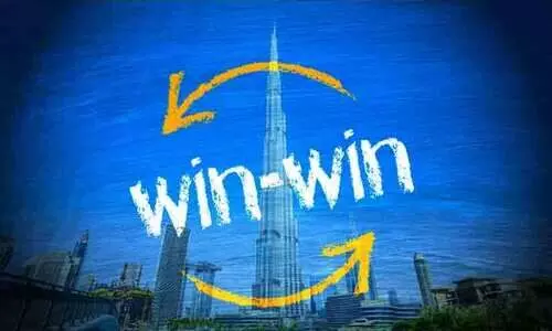 അ​​​പ​​​രി​​​ചി​​​ത ന​​​ഗ​​​ര​​​ത്തോ​​​ട് പൊ​​രു​​​ത്ത​​​പ്പെ​​​ട​​​ലും ഉ​​​യ​​​ർ​​​ന്ന ജീ​​​വി​​​തം സാ​​​ധ്യ​​​മാ​​​ക്ക​​​ലും