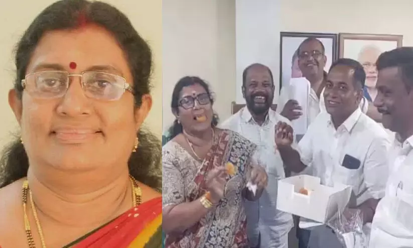 ‘നിങ്ങള്ക്ക് കൃഷ്ണകുമാര് മാത്രമേയുള്ളോ, വേറെ ആരുമില്ലേ?’ എന്ന് ആളുകൾ ചോദിച്ചതായി പാലക്കാട് നഗരസഭ അധ്യക്ഷ ‘നിങ്ങള്ക്ക് കൃഷ്ണകുമാര് മാത്രമേയുള്ളോ, വേറെ ആരുമില്ലേ?’ എന്ന് ആളുകൾ ചോദിച്ചതായി പാലക്കാട് നഗരസഭ അധ്യക്ഷ