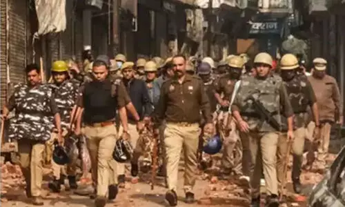 സം​ഭ​ലി​ൽ മ​സ്ജി​ദ് സ​ർ​വേ​ക്കി​ടെ വെ​ടി​വെ​പ്പിൽ മ​ര​ണം അ​ഞ്ചാ​യി