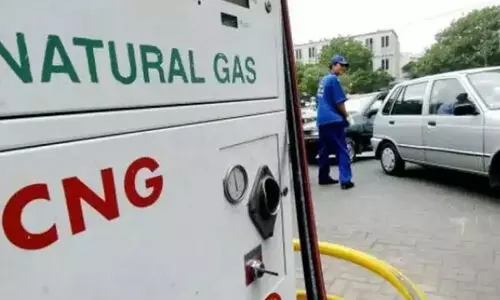 വാ​ഹ​ന​ങ്ങ​ൾ​ക്കു​ള്ള സി.​എ​ൻ.​ജി. വി​ല  ര​ണ്ടു രൂ​പ കൂ​ട്ടി