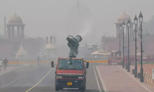 ഡൽഹി മലിനീകരണം; സ്കൂളുകളും കോളജുകളും തുറക്കാൻ ഇളവ് നൽകി സുപ്രീംകോടതി