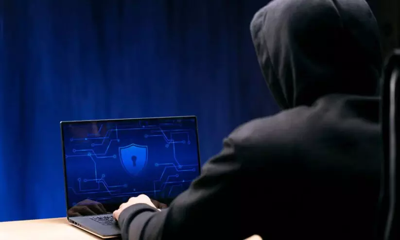 രാജ്യത്തെ ഏറ്റവും വലിയ ഡിജിറ്റൽ അറസ്റ്റ്; 77കാരിക്ക് നഷ്ടമായത് 3.8 കോടി