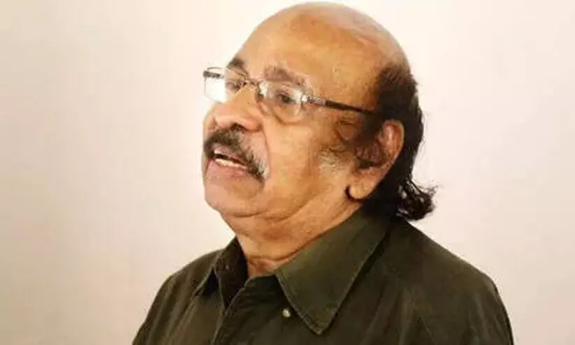 പദവികൾ ഒഴിയുന്നതായി സച്ചിദാനന്ദൻ; പിന്നാലെ ഫേസ്ബുക്ക് പോസ്റ്റ് നീക്കി