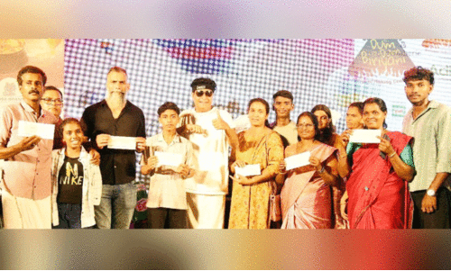 ബോചെ ടീ സമ്മാന പദ്ധതി; ആറുപേര്‍ക്ക് 10 ലക്ഷം രൂപ സമ്മാനിച്ചു