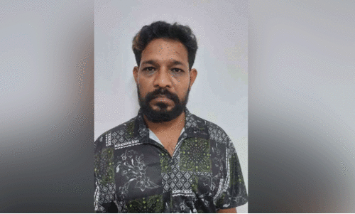 ഒ​ളി​വി​ലാ​യി​രു​ന്ന പീ​ഡ​ന​ക്കേ​സ് പ്ര​തി അ​റ​സ്റ്റി​ല്‍