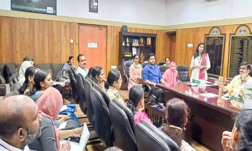 ‘സ്‌​നേ​ഹി​ത’ തീ​ര​ദേ​ശ മേ​ഖ​ല​യി​ലേ​ക്കും