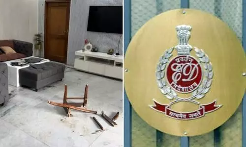 സൈബർ തട്ടിപ്പ് അന്വേഷിക്കാനെത്തിയ ഇ.ഡി സംഘത്തിനു നേരെ ആക്രമണം; നാല് പേർ കസ്റ്റഡിയിൽ സൈബർ തട്ടിപ്പ് അന്വേഷിക്കാനെത്തിയ ഇ.ഡി സംഘത്തിനു നേരെ ആക്രമണം; നാല് പേർ കസ്റ്റഡിയിൽ