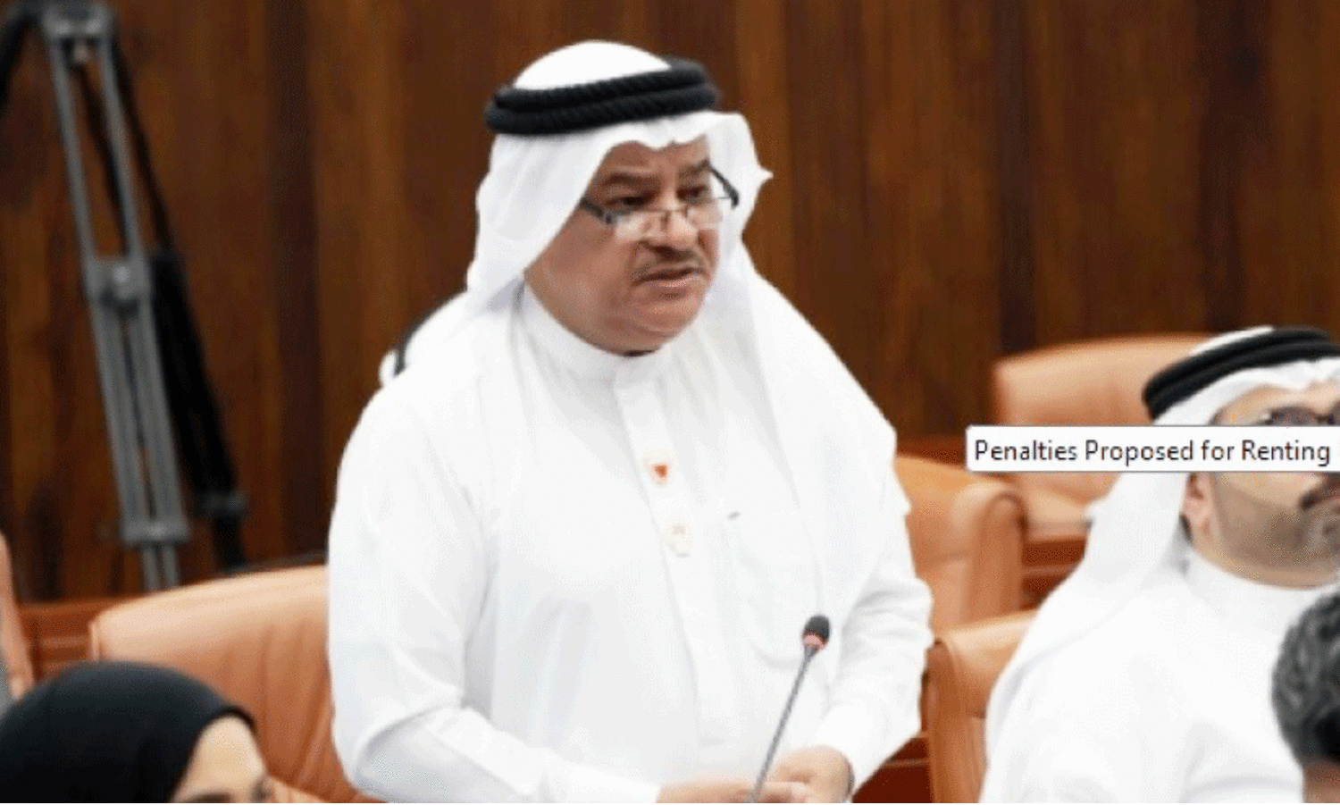 വീ​ടു​ക​ൾ മ​റ്റ് ആ​വ​ശ്യ​ങ്ങ​ൾ​ക്ക് ന​ൽ​കു​ന്ന​ത് നി​രോ​ധി​ക്ക​ണ​​ം -എം.​പി​മാ​ർ