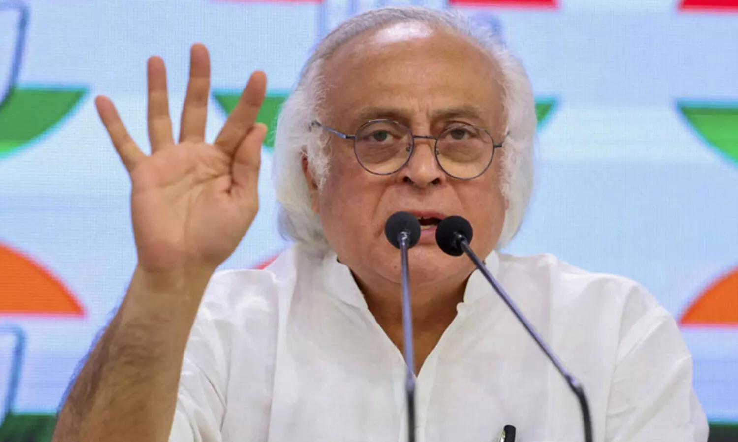 പാർലമെന്‍റ് നിർത്തിവെക്കുന്നത് സർക്കാർ എതിർക്കാത്തതിൽ വലിയ ദുരൂഹതയെന്ന് കോൺഗ്രസ്