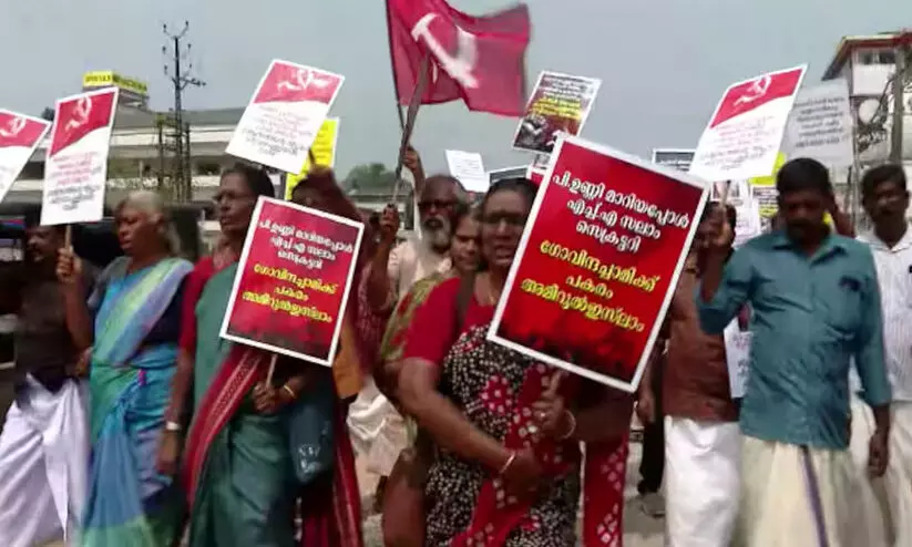 ‘ഗോവിന്ദച്ചാമിക്ക് പകരം അമീറുല് ഇസ്ലാം’; കരുനാഗപ്പള്ളി സി.പി.എമ്മിൽ പരസ്യ പ്രതിഷേധം ‘ഗോവിന്ദച്ചാമിക്ക് പകരം അമീറുല് ഇസ്ലാം’; കരുനാഗപ്പള്ളി സി.പി.എമ്മിൽ പരസ്യ പ്രതിഷേധം