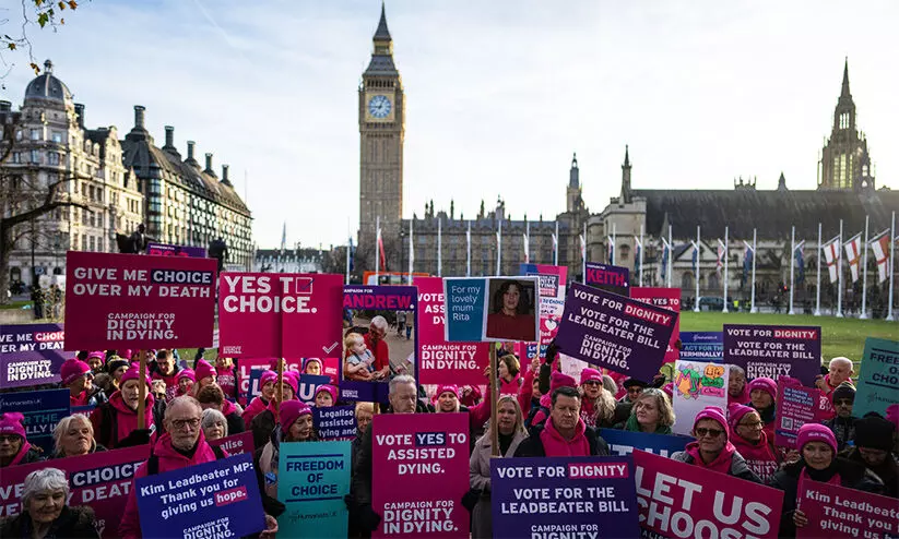 Right to die for terminally ill in Britain