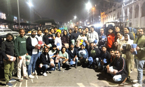 Bengaluru malayali friends blanket distribution