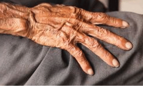 ഫ​ണ്ടി​ല്ല: ‘വ​യോ​മി​ത്രം’ പ​ദ്ധ​തി അ​വ​താ​ള​ത്തി​ലേ​ക്ക്