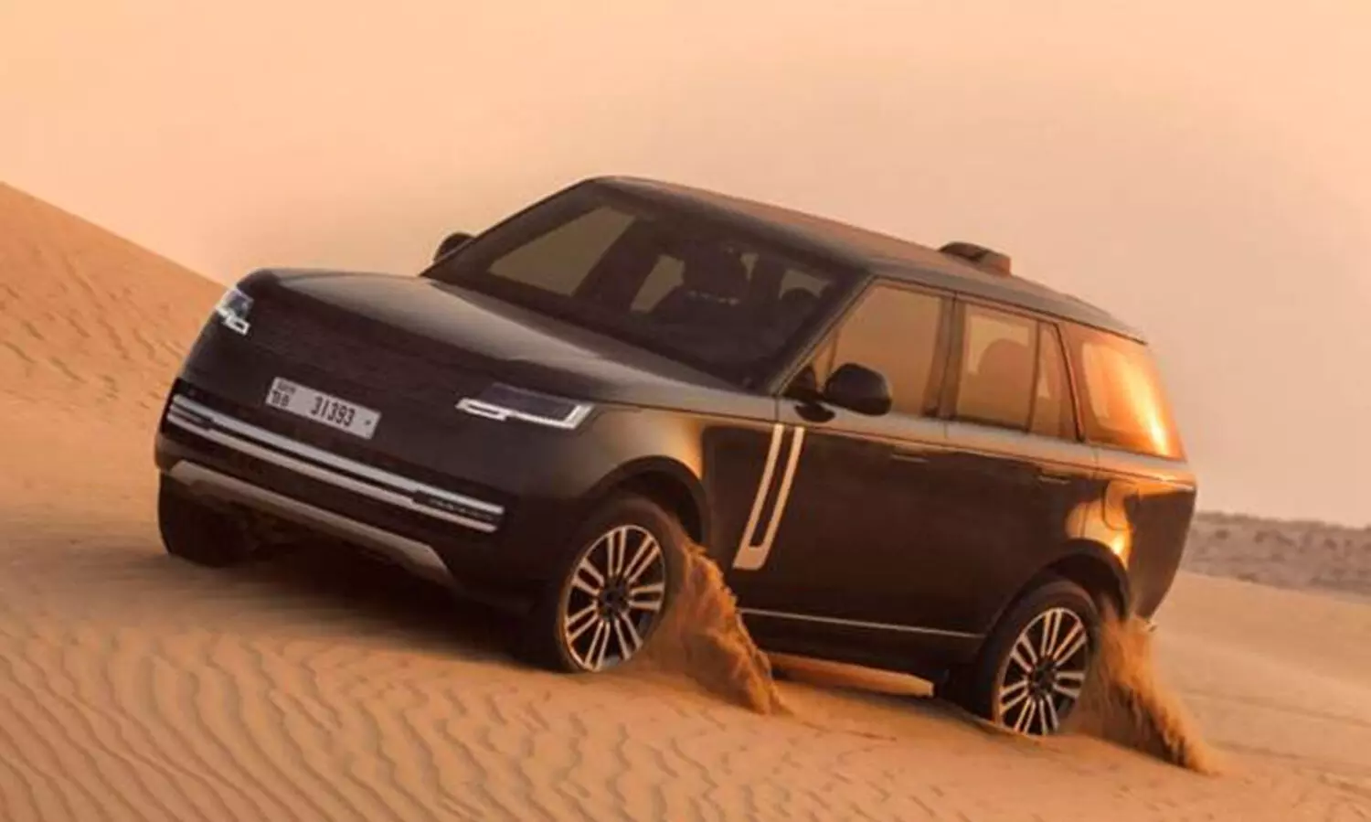 മഞ്ഞുമലകൾക്ക് പിന്നാലെ ചുട്ടുപഴുത്ത മരുഭൂമിയും താണ്ടി അവൻ വരുന്നു; ഇലക്ട്രിക് റേഞ്ച് റോവർ അവസാന ഘട്ട പരീക്ഷണവും പിന്നിട്ടു