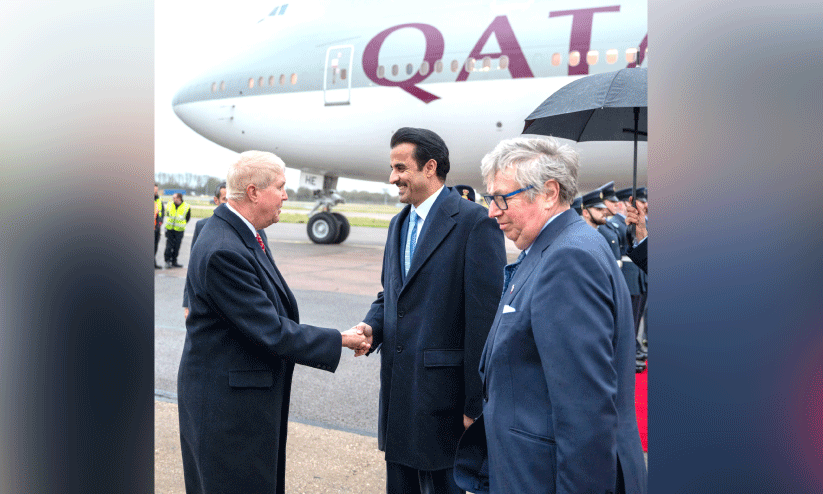 അമീറിന്റെ ബ്രിട്ടീഷ് പര്യടനത്തിന് തുടക്കം അമീറിന്റെ ബ്രിട്ടീഷ് പര്യടനത്തിന് തുടക്കം