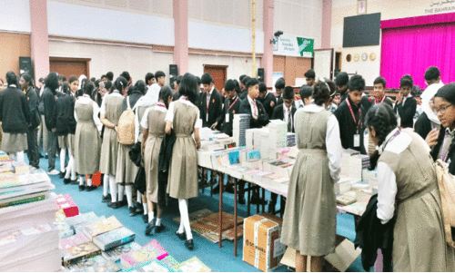 ബി.​കെ.​എ​സ്-​ഡി.​സി അ​ന്താ​രാ​ഷ്ട്ര പു​സ്ത​ക​മേ​ള മു​ന്നേ​റു​ന്നു