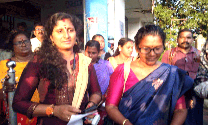 പന്തളം നഗരസഭ; അവിശ്വാസ പ്രമേയം എത്തും മുമ്പെ രാജി