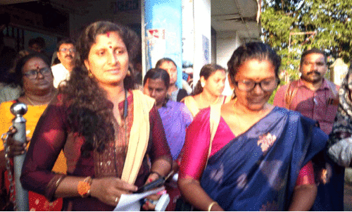 പന്തളം നഗരസഭ; അവിശ്വാസ പ്രമേയം എത്തും മുമ്പെ രാജി