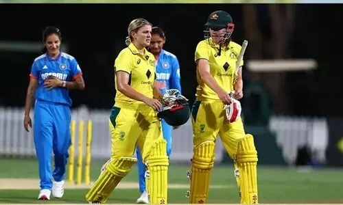 വനിതാ ഏകദിനം: ആസ്ട്രേലിയയോട് തോറ്റ് ഇന്ത്യ വനിതാ ഏകദിനം: ആസ്ട്രേലിയയോട് തോറ്റ് ഇന്ത്യ