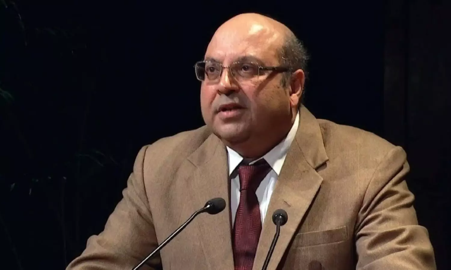 ബാ​ബ​രി കേ​സി​ൽ നീ​തി പ​രി​ഹ​സി​ക്ക​പ്പെ​ട്ടു -ജ​സ്റ്റി​സ് ന​രി​മാ​ൻ