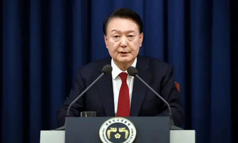 ദക്ഷിണ കൊറിയൻ പ്രസിഡന്റ് മഹാ അപകടകാരി; പുറത്താക്കണമെന്ന് പാർട്ടി തലവൻ ദക്ഷിണ കൊറിയൻ പ്രസിഡന്റ് മഹാ അപകടകാരി; പുറത്താക്കണമെന്ന് പാർട്ടി തലവൻ