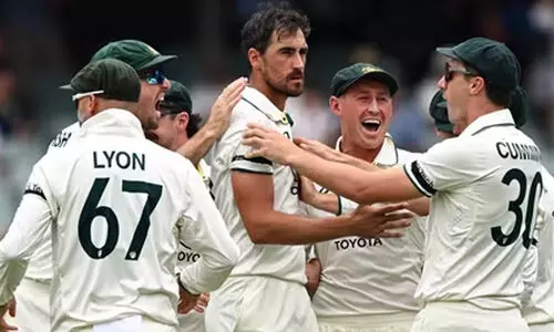 കറുത്ത ബാൻഡ് ധരിച്ച് ആസ്ട്രേലിയൻ താരങ്ങൾ; കാരണം ഇതാണ്..