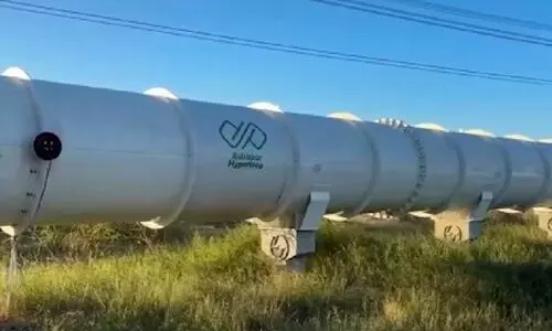 ഇനി യാത്രകൾ മിന്നൽ വേഗത്തിലാകും; ഹൈപ്പർലൂപ്പ് പരീക്ഷണ ട്രാക്ക് തയാർ -വിഡിയോ