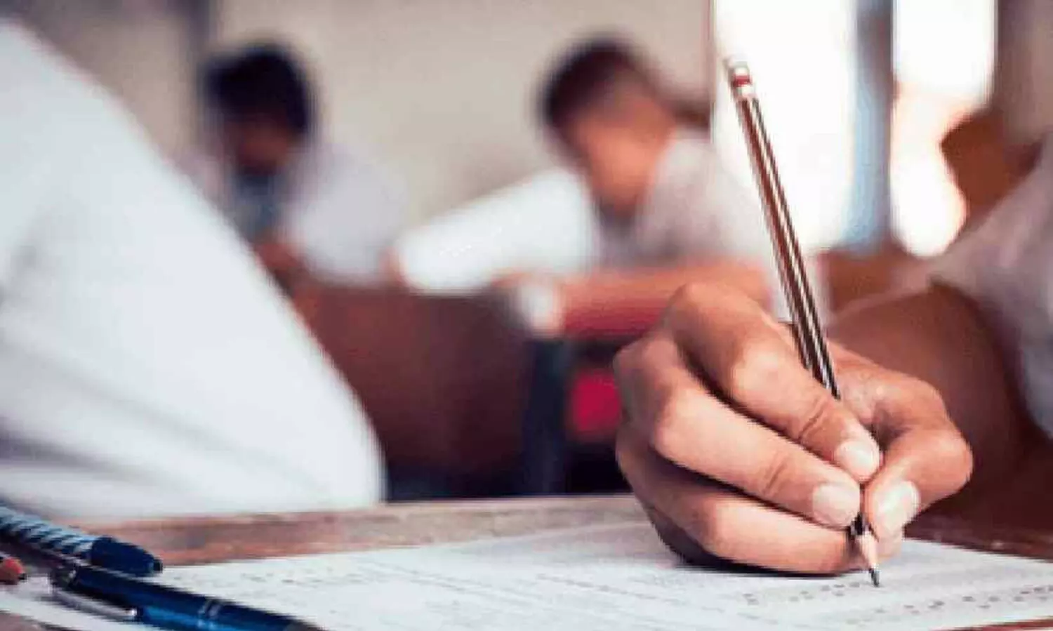 സി.ബി.എസ്.ഇ അടുത്ത വർഷം മുതൽ വിദ്യാർഥികളുടെ കഴിവ് വിലയിരുത്തും; ലക്ഷ്യം വിശകലന ശേഷി വർധിപ്പിക്കലും സമ്മർദ രഹിതമാക്കലും