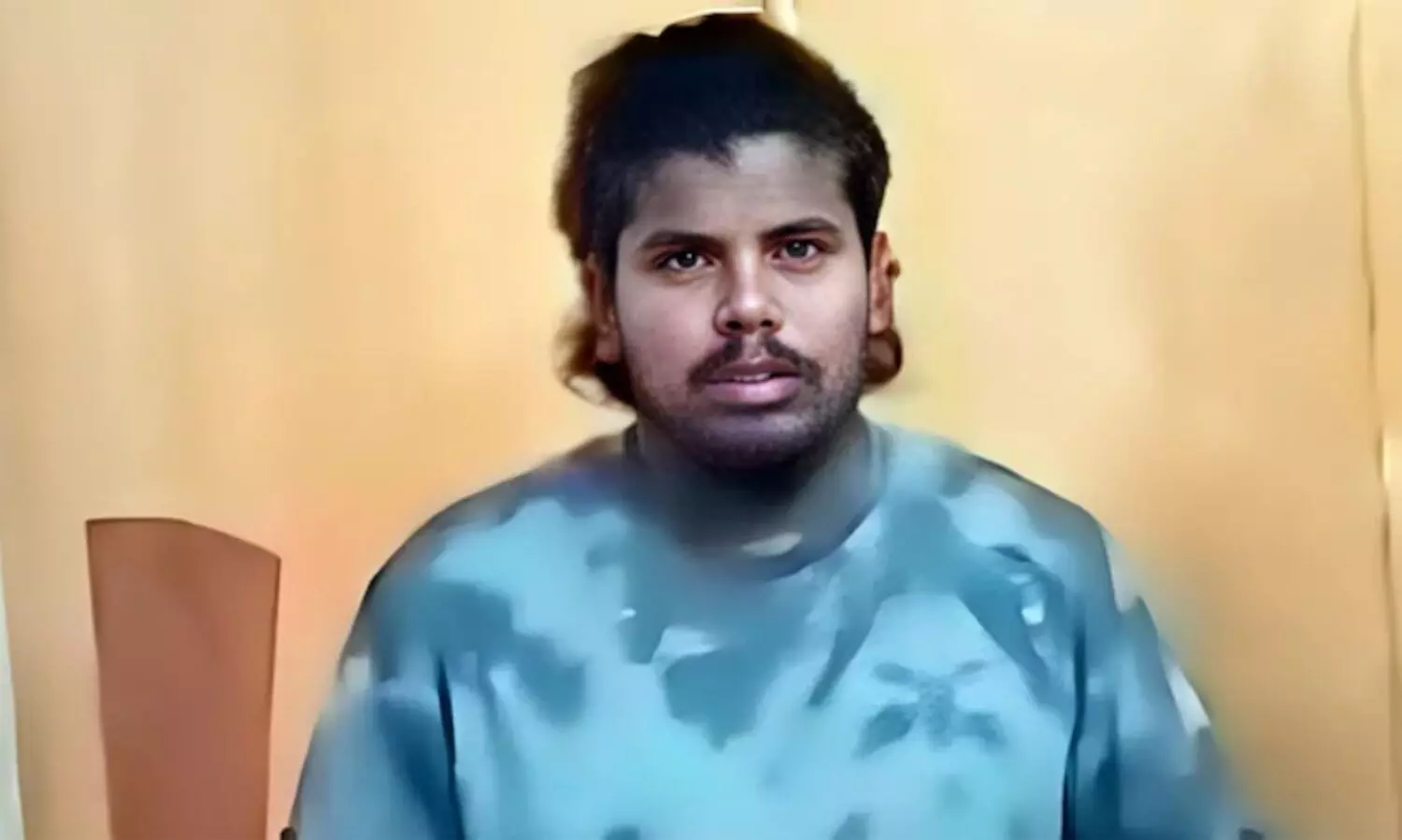 കാമുകിയുടെ സ്വകാര്യ ദൃശ്യങ്ങൾ ചിത്രീകരിച്ച് 2.57 കോടി തട്ടിയെടുത്തു; യുവാവ് പിടിയിൽ