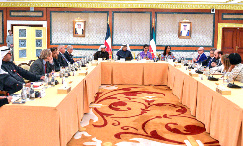 വരുമാനം ഫലസ്തീനിലെ കുട്ടികൾക്ക് കുവൈത്ത് ഫുട്ബാൾ മേളയൊരുക്കുന്നു വരുമാനം ഫലസ്തീനിലെ കുട്ടികൾക്ക് കുവൈത്ത് ഫുട്ബാൾ മേളയൊരുക്കുന്നു