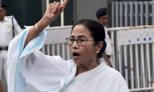  സൂക്ഷിച്ചോളൂ, അമിത് ഷാ നിങ്ങളുടെ ഒറ്റുകാരനാകും; മോദിക്ക് മമത ബാനർജിയുടെ മുന്നറിയിപ്പ്