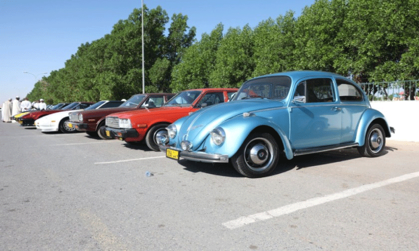 മനം കവർന്ന് ബിദിയയിൽ ക്ലാസിക് സ്പോർട്സ് കാർ എക്സിബിഷൻ മനം കവർന്ന് ബിദിയയിൽ ക്ലാസിക് സ്പോർട്സ് കാർ എക്സിബിഷൻ