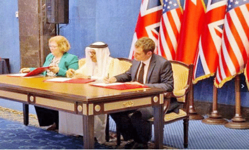 ബ​ഹ്‌​റൈ​ൻ- യു.​എ​സ്- യു.​കെ ത്രി​രാ​ഷ്ട്ര സു​ര​ക്ഷാ ഉ​ട​മ്പ​ടി ഒ​പ്പു​വെ​ച്ചു